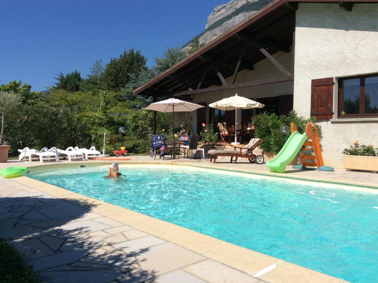 Villa Avec Vue Biviers Екстериор снимка